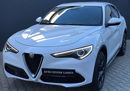 Alfa Romeo Stelvio Super Q4 Bi-Xenon Leder Navi Kam. Spurh.
