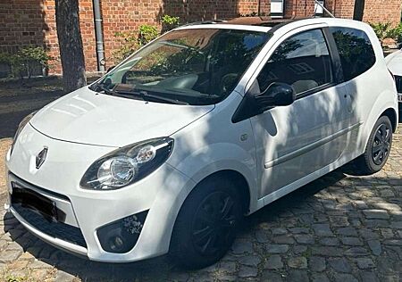Renault Twingo Night and Day
