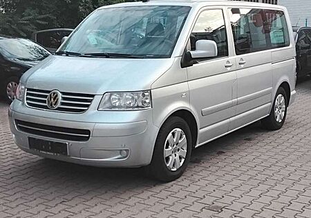 VW T5 Transporter Volkswagen Bus Multivan Neuer Tüv