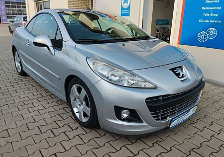 Peugeot 207 CC Cabrio Premium 1.Hand TÜV-AU 05-2025