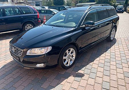 Volvo V70 D4 Kombi Momentum NAVI, Leder PDC