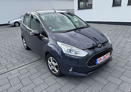 Ford B-Max Titanium