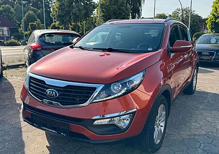 Kia Sportage 1.7 CRDI Vision 4xShz. PDC AHK 8-Fach