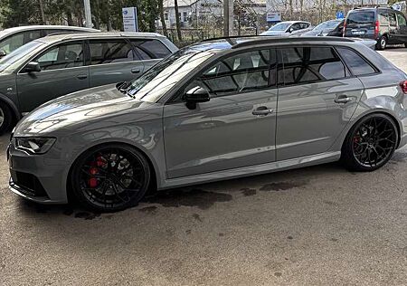 Audi RS3 2.5 TFSI quattro