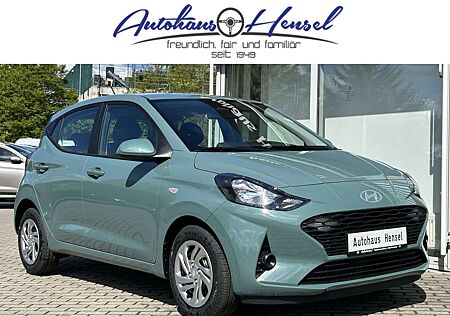 Hyundai i10 1.0 Select Navi DAB+ Kamera Einparkhilfe Bluelink