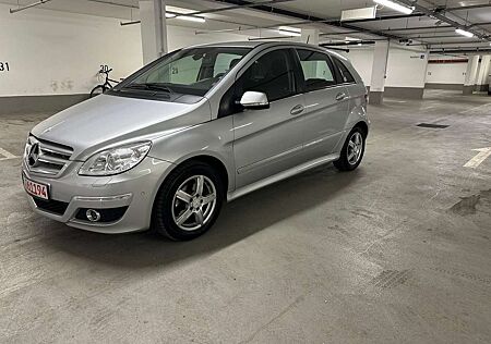 Mercedes-Benz B 200 B -Klasse