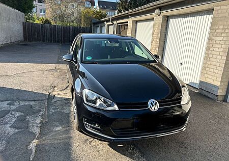 VW Golf Volkswagen 1.4 TSI BlueMotion Technology Lounge