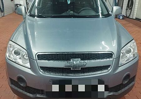 Chevrolet Captiva 2.0 2WD 5 Sitzer LS . Unfahlfahzueg.