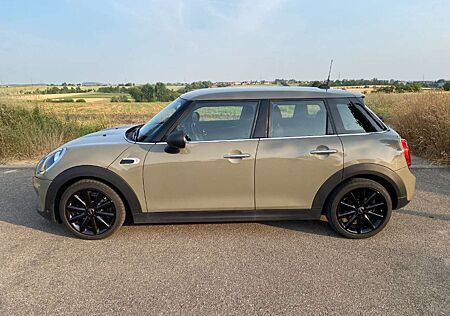 Mini ONE Blackyard - Scheckheft - 5-T - Aut - Navi