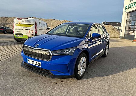 Skoda Enyaq 50 Studio CARPLAY DAB