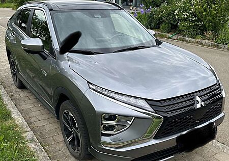 Mitsubishi Eclipse Cross Plug-In Hybrid 4WD Top