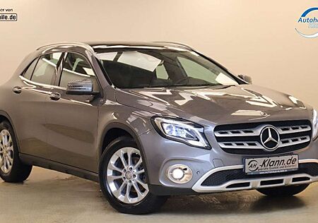 Mercedes-Benz GLA 200 156PS 7G Urban Standheizung Pano 1Hand