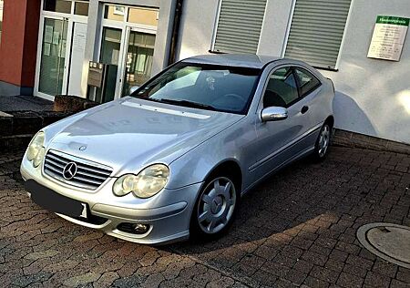 Mercedes-Benz C 220 TOP ZUSTAND