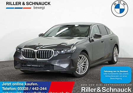 BMW 520 d xDrive PANO+STANDHZG+360°KAM+HK