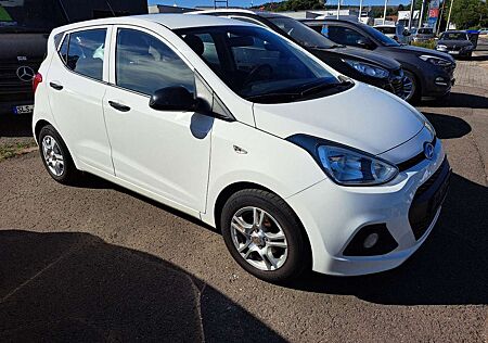 Hyundai i10 Classic Ölverbrauch ca.0,7l auf 1000km**