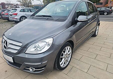 Mercedes-Benz B 180 B -Klasse Klima Navi