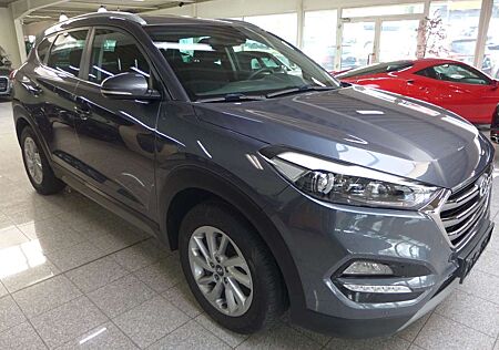 Hyundai Tucson Style AUTO-4WD - LED - NAVI - SITZHEIZUNG