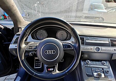 Audi S8 Projekt Keramikbremse, Miltek, methanol.
