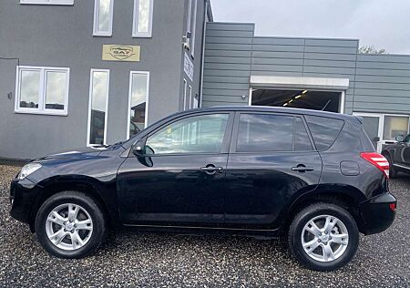 Toyota RAV 4 *2.HD*TüvNeu*Navi*Kamera*Klimaaut.*