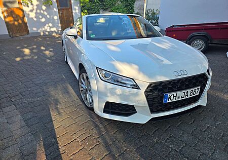 Audi TT Roadster 40 TFSI S tronic