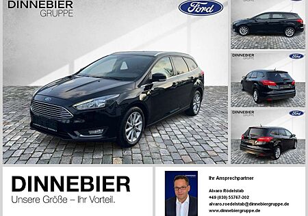 Ford Focus Titanium NAVI KeyLess Klima USB PDC