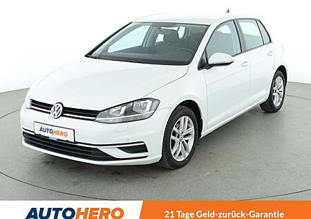 VW Golf Volkswagen 1.0 TSI Comfortline BlueMotion Aut.*NAVI*ACC*PDC*