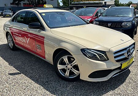 Mercedes-Benz E 220 TAXI*EINSATZBERREIT*FISKAL+TAXAMETER*TOP