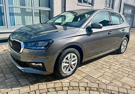 Skoda Fabia Selection Rückfahrkamera, Keyless, 5J Garantie