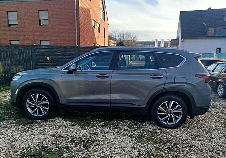 Hyundai Santa Fe Select 2WD 2,0*Navi*Temp.*PDC*Garantie