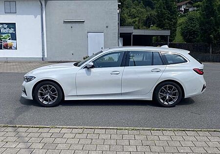 BMW 320d 320 Touring Aut. Luxury Line