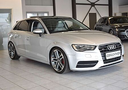 Audi A3 Sportback S-LINE/QUATTRO/S-TRONIC/LED/NAVI/KW