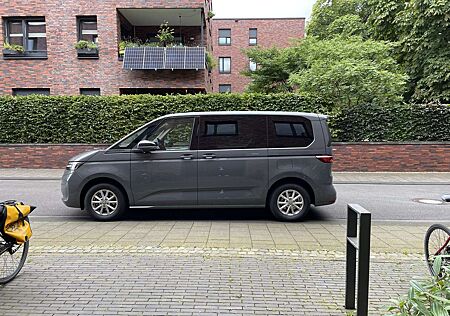 VW T7 Multivan Volkswagen Klima3 Zone Automatik, Anhängerkupplung,Alarm. LE
