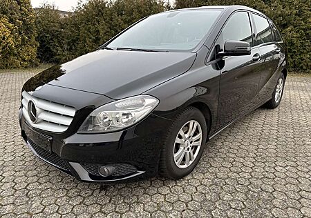 Mercedes-Benz B 180 * Automatik