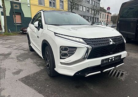 Mitsubishi Eclipse Cross PHEV 4WD Intense Panorama Leder