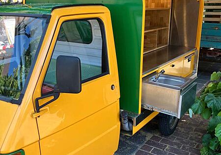 Piaggio Ape TM703