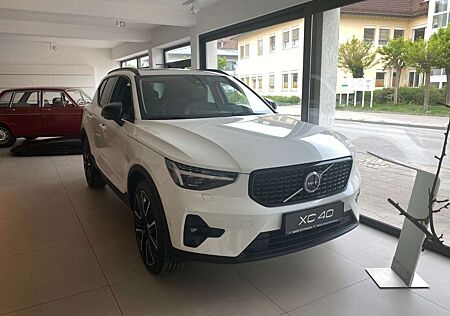 Volvo XC 40 XC40 B4 Ultra Dark/Business-Paket+