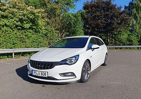 Opel Astra 1.6 BiTurbo D Start/Stop Sports Tourer Ultimate