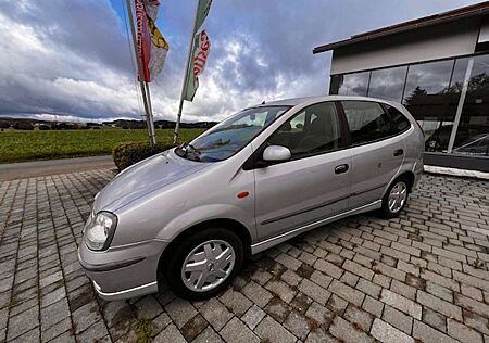 Nissan Almera Tino Acenta plus