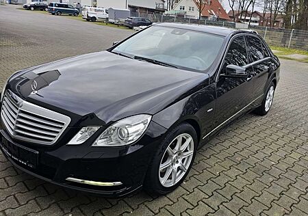 Mercedes-Benz E 350 CDI (212.023)