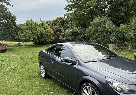 Opel Astra Twin Top 1.8 Cosmo
