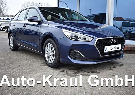 Hyundai i30 Kombi 1.6 CRDI Select Klima Alu AHK Spurassistent