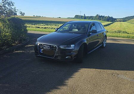 Audi A4 Avant Diesel Avant 3.0 TDI S-Line