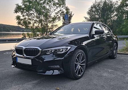 BMW 318 G20 - Scheckheft - TüV 06/2027 - TOP Zustand
