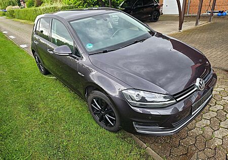VW Golf Volkswagen 1.2 TSI BlueMotion Technology DSG Lounge