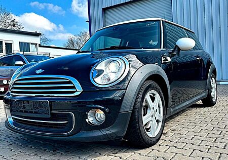 Mini Cooper /XENON/PANORAMA/VOLL SHEFT/NAVI