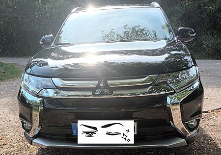 Mitsubishi Outlander 2.0 2WD Edition 100 *2 Hand*