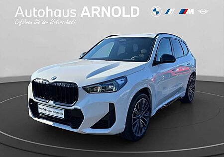 BMW X1 xDrive23i M Sportpaket Head-Up LED Pano RFK AHK