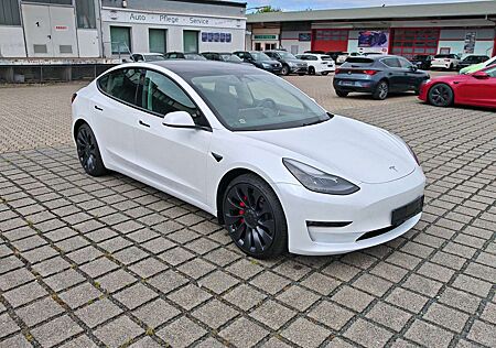 Tesla Model 3 Allradantrieb Dualmotor Performance