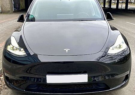 Tesla Model Y Long Range Dual Motor AWD