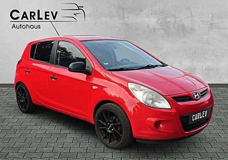Hyundai i20 Classic DOTZ LM Felgen Abgedunkelte Scheiben